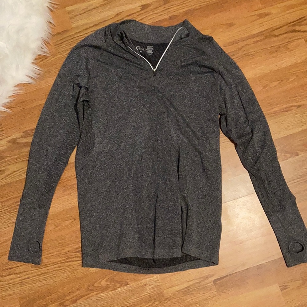 Zyia Pullover
